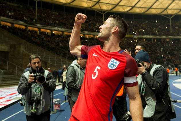 Berlin Gary Cahill (England 5) jubelt ueber den Sieg beim Freundschaftsspiel Deutschland vs England am 26.03.2016, Copyright: Schülerx xEibner-Pressefoto EP_jse