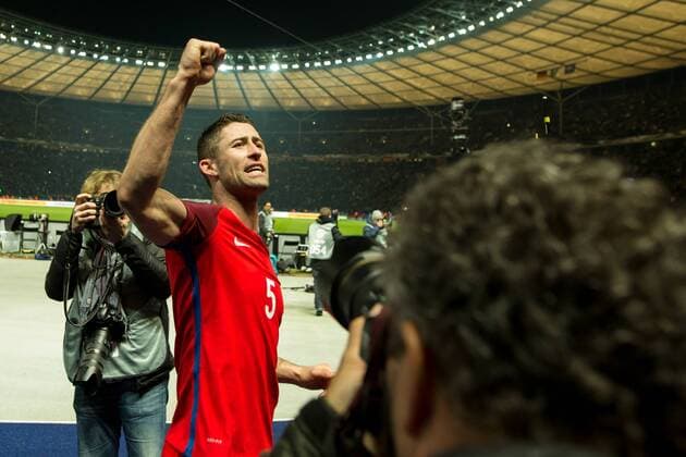 Berlin Gary Cahill (England 5) jubelt ueber den Sieg beim Freundschaftsspiel Deutschland vs England am 26.03.2016, Copyright: Schülerx xEibner-Pressefoto EP_jse