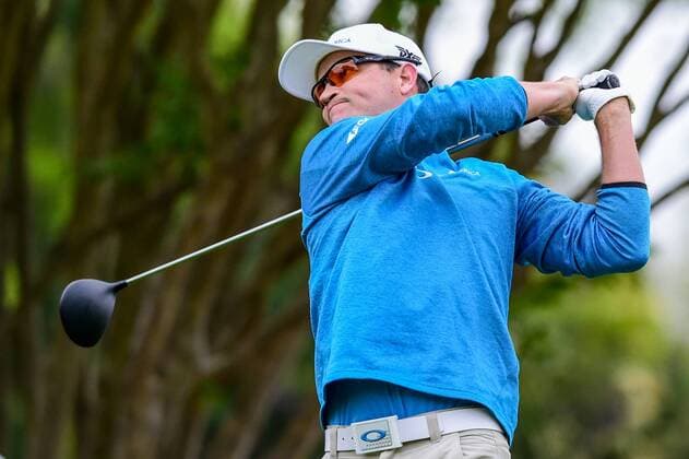 26 MAR 2016: Zach Johnson tees off on number 3 during the World Golf Championships - Dell Match Play Round 4 at the Austin Country Club Austin, Texas. (Photo by Ken Murray Icon Sportswire) GOLF: MAR 26 PGA Golf Herren - World Golf Championships-Dell Match Play - Round 4 Icon1603264009 EDITORIAL USE ONLY