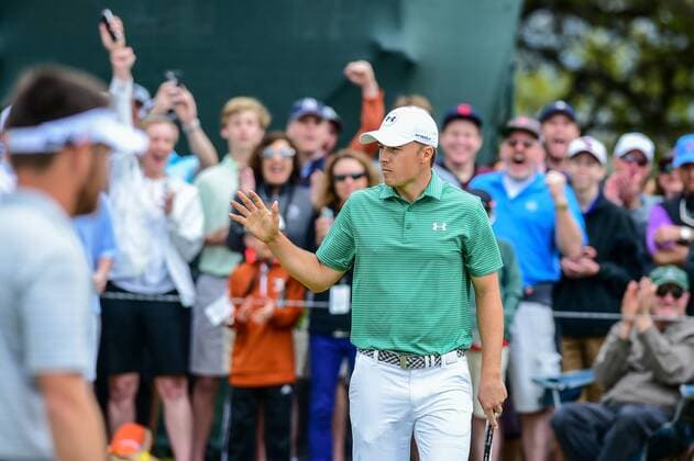 26 MAR 2016: Jordan Spieth acknowledges the roar from the gallery after sinking his birdie putt on number 10 during the World Golf Championships - Dell Match Play Round 4 at the Austin Country Club Austin, Texas. (Photo by Ken Murray Icon Sportswire) GOLF: MAR 26 PGA Golf Herren - World Golf Championships-Dell Match Play - Round 4 Icon1603264030 EDITORIAL USE ONLY
