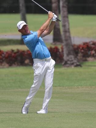 Bilder des Tages - SPORT 26 March 2016: Alex Cejka hits from the fairway in the third round of the Puerto Rico Open, in Rio Grande, PR (Photo by Bradley Rex Icon Sportswire) GOLF: MAR 26 PGA Golf Herren - Puerto Rico Open - Third Round Icon1603244 EDITORIAL USE ONLY