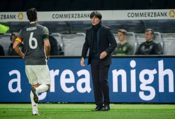 26. Maerz 2016: Berlin, Olympiastadion: Fussball Testspiel: Deutschland - England: Trainer Joachim Jogi Loew (Deutschland).