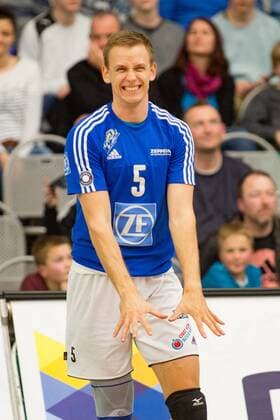Alexey NALOBIN ( 5, FN). Volleyball, VfB Friedrichshafen (FN) - TSV Herrsching (HER), Bundesliga, Saison 2015 2016, Playoff Viertelfinale, 1.Spiel, am 26.03.2016 in Friedrichshafen Z F A R E N A Deutschland. x20160326_124x