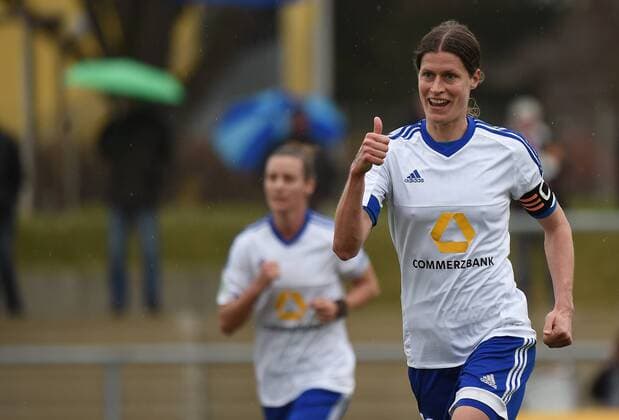 27.03.2016, xjhx, Fussball 1.Bundesliga Damen, 1.FFC Frankfurt - SV Werder Bremen, emspor, v.l. Kerstin Garefrekes (1.FFC Frankfurt) celebrate the goal, Torjubel zum 3:0