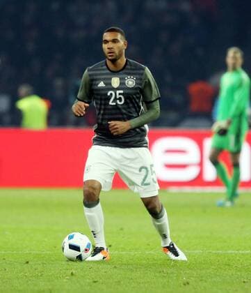 Deutschland - England Deutschland, Berlin, 26.03.2016, Fussball, FIFA, Länderspiel, Deutschland DFB - England (2:3): Jonathan Tah (Deutschland).