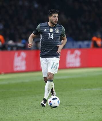 Emre Can (GER) . Einzelaktion am Ball . Deutschland -England . Fussball-Länderspiel 2016, Freundschaftsspiel . Berlin, GER, 26.03.2016 ,
