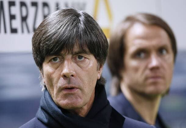 Fußball, Länderspiel, Deutschland - England LOEW Joachim Bundestrainer Team Deutschland DFB Fussball Laenderspiel Deutschland-England 2 : 3 am 26.03.2016 in Berlin 