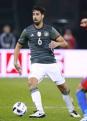 Fußball, Länderspiel, Deutschland - England KHEDIRA Sami Kapitaen Team Deutschland DFB Fussball Laenderspiel Deutschland-England 2 : 3 am 26.03.2016 in Berlin 