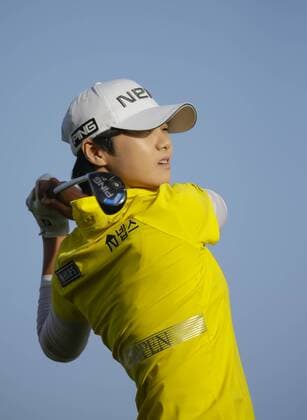 March 27, 2016: Sung Hyun Park tees off on the 18th hole during the final round of the Kia Classic at Aviara Golf Club in Carlsbad, California. Lydia Ko wins by 19 under for the tournament. LPGA Golf Damen 2016: Kia Classic MAR 27 - ZUMAc04_