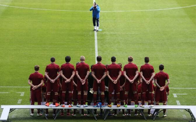 PARIS, FRANCE. MARCH 28, 2016. The Russian national team Nationalteam pose for a group photograph during a training session at the Stad de France Stadium, ahead of a football friendly against France. Alexander Demianchuk TASS  TS01DC65