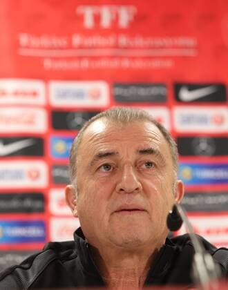 Fußball, PK Fatih Terim - Nationalteam Türkei SOCCER - AUT vs TUR, test match, preview VIENNA,AUSTRIA,28.MAR.16 - SOCCER - OEFB international match Länderspiel Austria vs Turkey, friendly match, preview, press conference PK Pressekonferenz team TUR. Image shows head coach Fatih Terim (TUR). Picture shot with a Canon EOS-1D X Mark II sample. GEPAxpictures xChristianxOrt