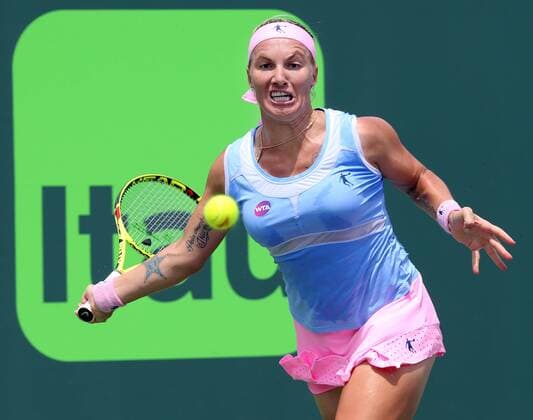 March 28, 2016 - Miami, FL, USA - Svetlana Kuznetsova, of Russia, returns a shot against Serena Williams, USA, during the women s fourth round at the Miami Open tennis tournament 2016 at Crandon Park Tennis Center on March 28, 2016 in Key Biscayne, Fla. Miami Open - ZUMAm67_