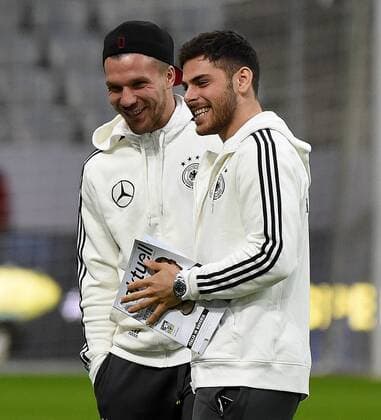 29.03.2016, xjhx, Fussball Testspiel, Deutschland - Italien, emspor v.l. Lukas Podolski (Deutsche Fussball Nationalmannschaft DFB), Kevin Volland (Deutsche Fussball Nationalmannschaft DFB)