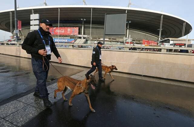 PARIS, FRANCE. MARCH 29, 2016. Police officers outside the Stade de France ahead of a friendly football match between France and Russia. Alexander Demianchuk TASS  70176278st