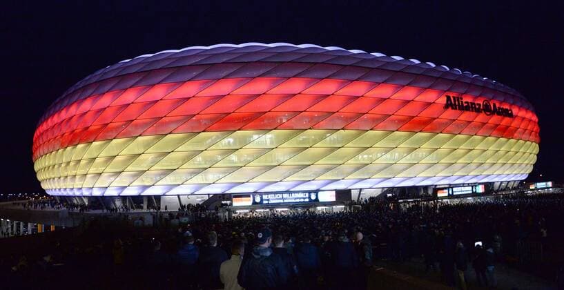 Fussball, Herren, Saison 2015 16, Länderspiel in München, Deutschland - Italien, die Allianz Arena war in die deutschen Farben gehüllt, 29.03.2016,