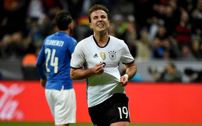 29.03.2016, xjhx, Fussball Testspiel, Deutschland - Italien, emspor v.l. Mario Goetze (Deutsche Fussball Nationalmannschaft DFB) Torjubel, Goal celebration, celebrate the goal zum 2:0