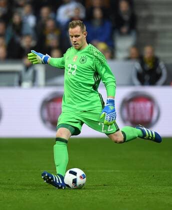 FUSSBALL INTERNATIONAL TESTSPIEL IN DER ALLIANZ ARENA MUENCHEN Deutschland - Italien 29.03.2016 Torwart Marc Andre ter Stegen (Deutschland) 
