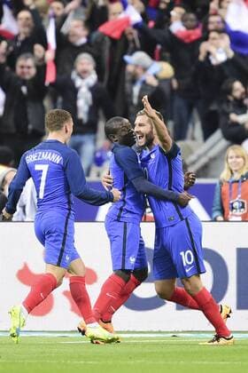 Fußball, Länderspiel, Frankreich - Russland Ngolo Kante (France) - Fussball, Länderspiel Nationalteam, Frankreich vs. Russland - 29 03 2016 JBAutissier Panoramic 