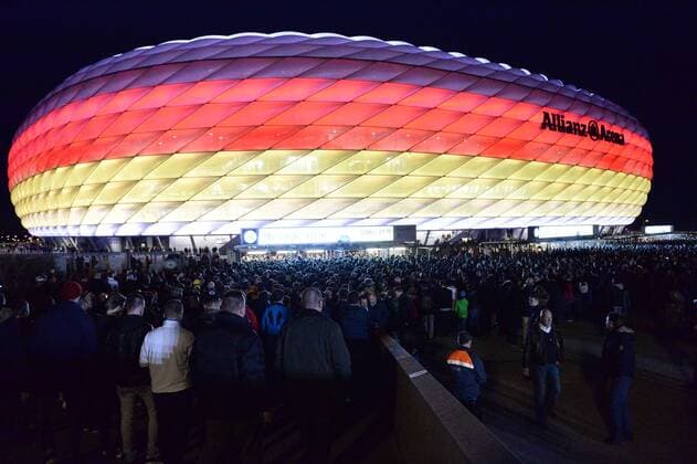 Fussball, Herren, Saison 2015 16, Länderspiel in München, Deutschland - Italien, die Allianz Arena war in die deutschen Farben gehüllt, 29.03.2016,
