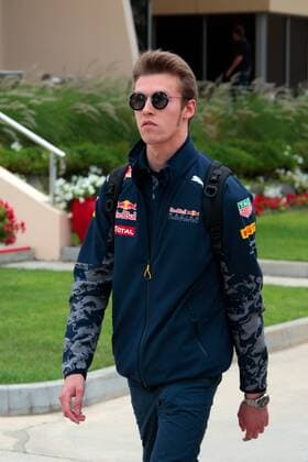 FORMULA 1 - Bahrain GP SAKHIR,BAHRAIN,01.APR.16 - MOTORSPORTS, FORMULA 1 - FIA World Championship WM Weltmeisterschaft Grand Prix of Bahrain, Bahrain International Circuit, free practice. Image shows Daniil Kvyat (RUS Red Bull Racing). GEPAxpictures xFritzxMueller