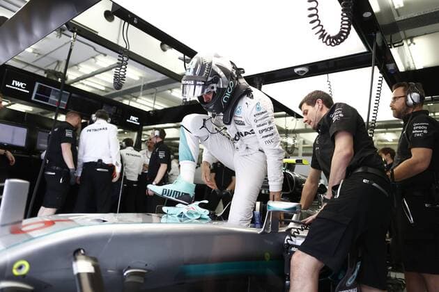 Motorsports: FIA Formula One World Championship WM Weltmeisterschaft 2016, Grand Prix of Bahrain, 6 Nico Rosberg (GER, Mercedes AMG Petronas Formula One Team), xHOCHxZWEIx