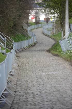 01-04-2016 Allenamento Tour Des Flandres 2016; Old Kwaremont; 