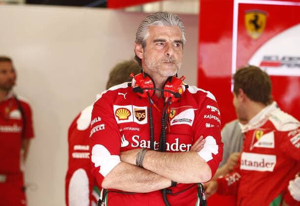 Motorsports: FIA Formula One World Championship WM Weltmeisterschaft 2016, Grand Prix of Bahrain, Maurizio Arrivabene (ITA, Scuderia Ferrari), xHOCHxZWEIx