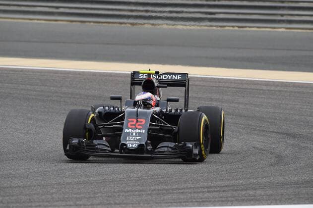 Jenson Button, McLaren Honda, formula 1 GP, Bahrain in Manama Shakir 01.04.2016 Photo:mspb Jerry Andre Jenson Button, formula 1 GP, Bahrain