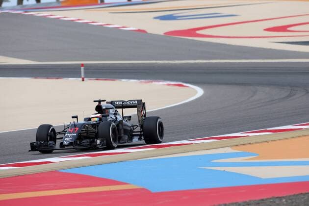 Bahrain Grand Prix, Sakhir 31 March - 03 April 2016 01.04.2016 - Free Practice 1, Stoffel Vandoorne (BEL) McLaren Test and Reserve Driver 