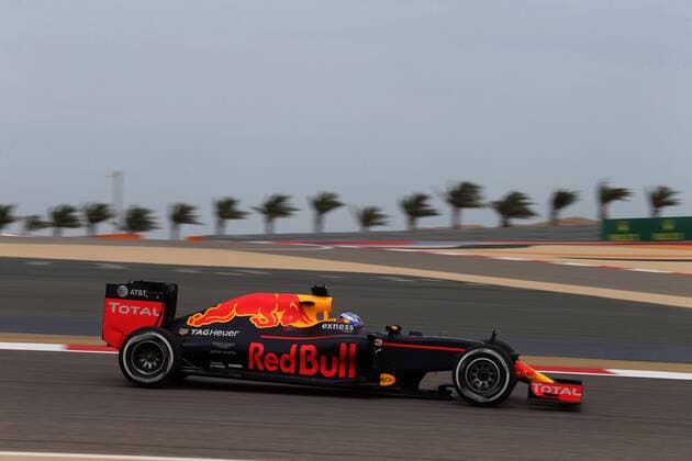 Bahrain Grand Prix, Sakhir 31 March - 03 April 2016 01.04.2016 - Free Practice 1, Daniel Ricciardo (AUS) Red Bull Racing RB12 