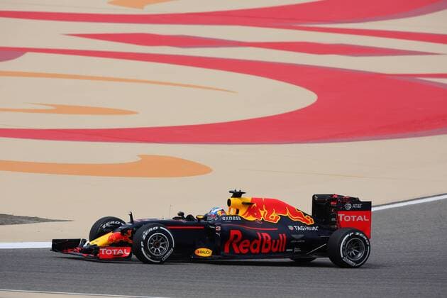 Bahrain Grand Prix, Sakhir 31 March - 03 April 2016 01.04.2016 - Free Practice 1, Daniel Ricciardo (AUS) Red Bull Racing RB12 