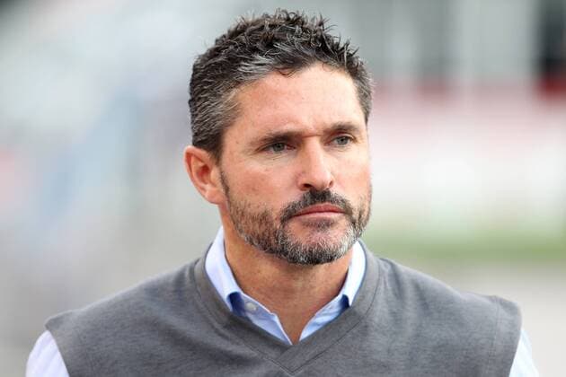 April 1, 2016; Foxborough, MA, USA; New England Revolution head coach Jay Heaps prior to an MLS Fussball Herren USA game between the New England Revolution and New York Red Bulls at Gillette Stadium. MLS 2016: Red Bulls vs Revolution APR 01 - ZUMAc04_