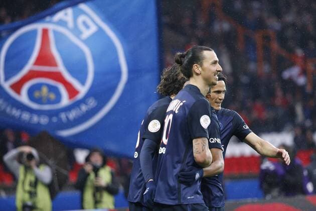 Zlatan Ibrahimovic (psg) inscrit un nouveau but, joie, Christopher Alan NKUNKU (psg), Adrien Rabiot (psg) FOOTBALL : Paris st Germain vs OGC Nice - Ligue 1 - 02 04 2016 StephaneAllaman Panoramic 