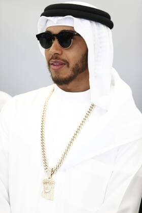 Motorsports: FIA Formula One World Championship WM Weltmeisterschaft 2016, Grand Prix of Bahrain, 44 Lewis Hamilton (GBR, Mercedes AMG Petronas Formula One Team), xHOCHxZWEIx