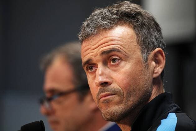 Bilder des Tages - Sport BARCELONA -april 04- SPAIN: Luis Enrique Martinez during the training before the Champions League match against Atletico de Madrid, celebrated at the Ciutat Deportiva Joan Gamper, on april 04, 2016. Photo: Joan Valls Urbanandsport Cordion Press  xJoanxValls Urbanandsportx xFC-BARCELONA-TRAINING-CHAMPIONS-LEAGUEx