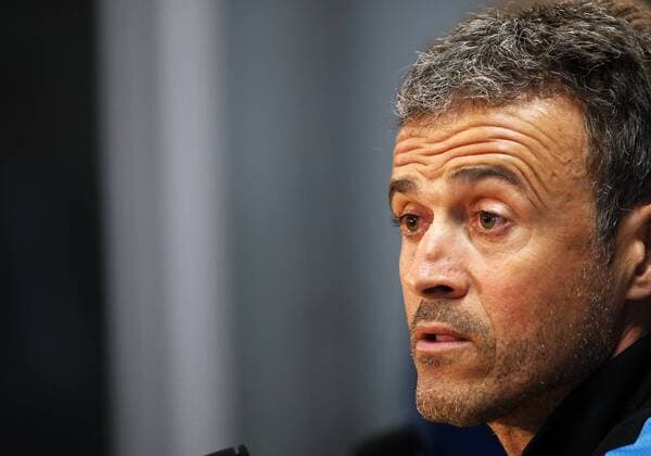 BARCELONA -april 04- SPAIN: Luis Enrique Martinez during the training before the Champions League match against Atletico de Madrid, celebrated at the Ciutat Deportiva Joan Gamper, on april 04, 2016. Photo: Joan Valls Urbanandsport Cordon Press  xJoanxValls Urbanandsportx xFC-BARCELONA-TRAINING-CHAMPIONS-LEAGUEx