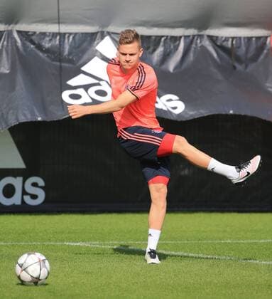 04.04.2016, 1.BL,FC Bayern Training, Säbenerstrasse München, im Bild: Joshua Kimmich (FCB)