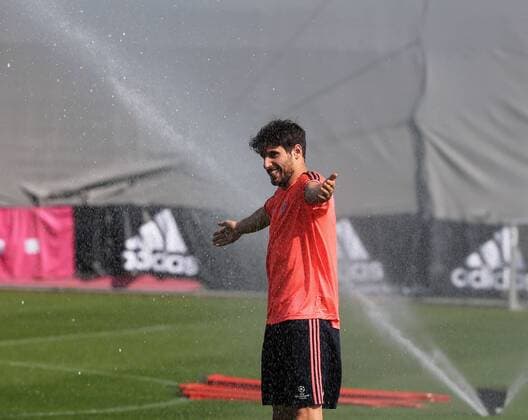 04.04.2016, 1.BL,FC Bayern Training, Säbenerstrasse München, im Bild: Javi Martinez (FCB)