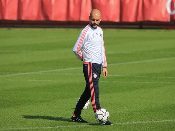 04.04.2016, 1.BL,FC Bayern Training, Säbenerstrasse München, im Bild: Trainer Pep Guardiola (FCB)