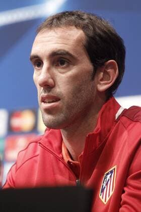Atletico de Madrid s Diego Godin in press conference PK Pressekonferenz before Champions League training session. April 4,2016.  (2016040496)
