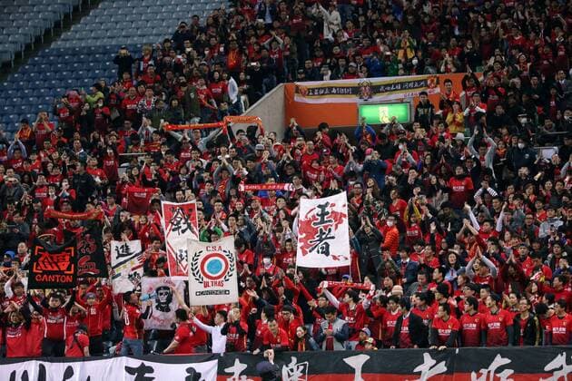 Chinese football fans show support for China s Guangzhou Evergrande in their Group G match against Japan s Urawa Red Diamonds during the AFC Champions League 2016 in Saitama, Japan, 5 April 2016. Urawa Red Diamonds vs Guangzhou Evergrande at AFC Champions League  20160405_49590