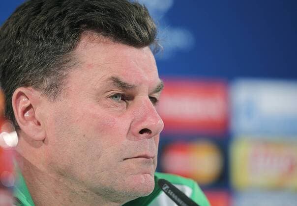 Pressekonferenz VfL Wolfsburg, hier im Bild Cheftrainer Dieter Hecking (VfL Wolfsburg)