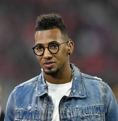 vor dem Soiel: Jerome Boateng FC Bayern München FC Bayern München FCB vs Benfica Lissabon UEFA Champions-League CL Viertelfinale Hinspiel Saison 2015 2016 München Allianz Arena 05.04.2016 FC Bayern München FCB vs Benfica Lissabon