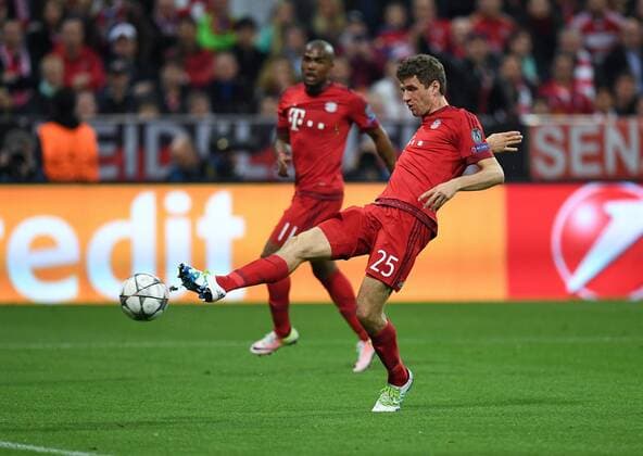 FUSSBALL CHAMPIONS LEAGUE SAISON 2015 2016 VIERTELFINALE HINSPIEL FC Bayern Muenchen - Benfica Lissabon 05.04.2016 Thomas Mueller (FC Bayern Muenchen) 
