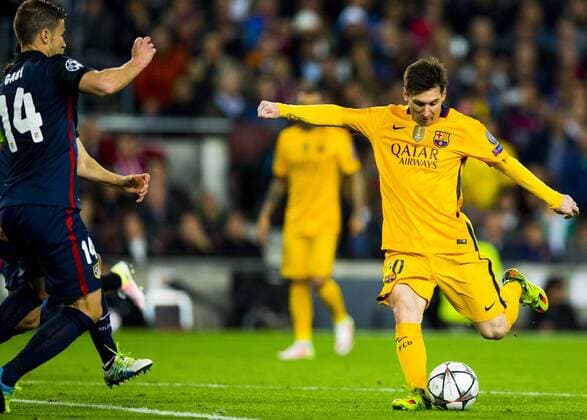 Fußball, Champions League, Viertelfinale, FC Barcelona - Atletico Madrid 05.04.2016, xslx, Fussball UEFA Champions League, FC Barcelona Barca - Atletico Madrid, emspor, v.l. Gabi (Atletico de Madrid), Lionel Messi (FC Barcelona)