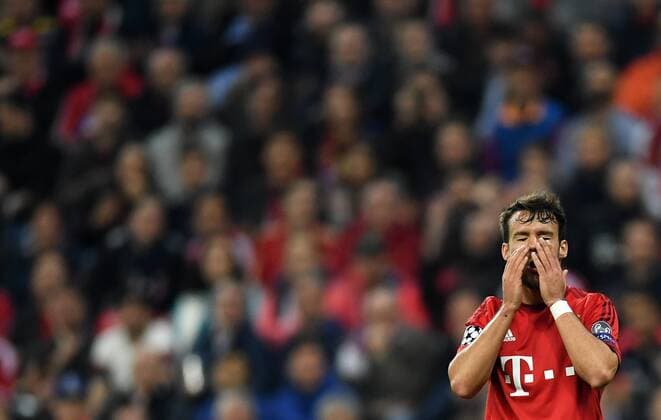 FUSSBALL CHAMPIONS LEAGUE SAISON 2015 2016 VIERTELFINALE HINSPIEL FC Bayern Muenchen - Benfica Lissabon 05.04.2016 Juan Bernat (FC Bayern Muenchen) 