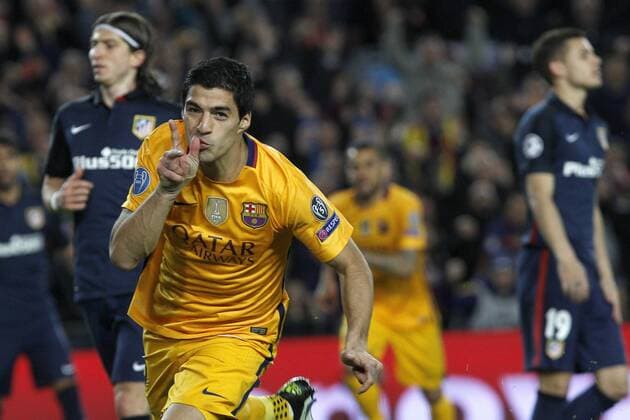 FC Barcelona Barca Uruguayan forward Luis Suarez celebrates his second goal before Atletico de Madrid during a Champions league quarter final first leg match held at Camp Nou stadium in Barcelona, Catalonia, Spain, 5 April 2016. FC BARCELONA VS ATLETICO DE MADRID !ACHTUNG: NUR REDAKTIONELLE NUTZUNG!  BCN034 20160405-635954926116460097