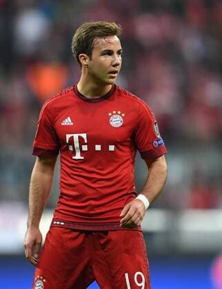FUSSBALL CHAMPIONS LEAGUE SAISON 2015 2016 VIERTELFINALE HINSPIEL FC Bayern Muenchen - Benfica Lissabon 05.04.2016 Auch kurz im Spiel: Mario Goetze (FC Bayern Muenchen) 