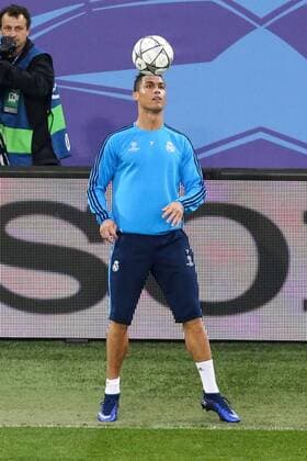 Cristiano Ronaldo (Real Madrid) - Champions League Viertelfinale Saison 2015-2016 Abschlusstraining und Pressekonferenz Real Madrid in der Volkswagen Arena in Wolfsburg - Freisteller,Deutschland, Fussball, Mann,Männer,05.04.2016