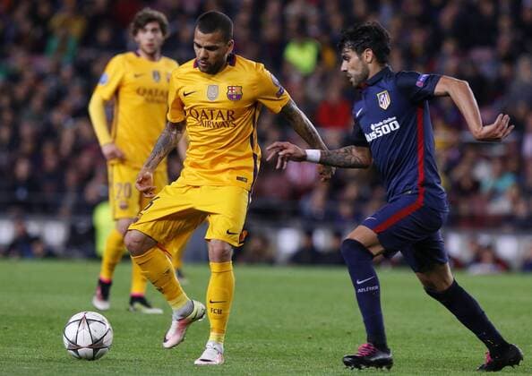 05.04.2016 Nou Camp, Barcelona, Spain. Uefa Champions League Quarter-finals 1st leg. FC Barcelona Barca against Atletico de Madrid. Dani Alves xJomax  ActionPlus11725320